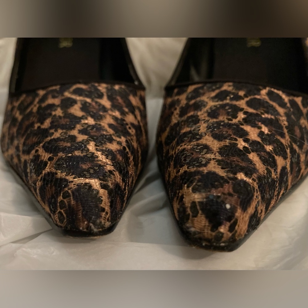 Metaphor Sequence Leopard Print Heels Size Leather Sole Size 7M